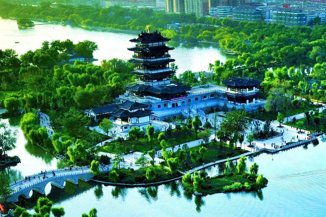 大明湖超然楼