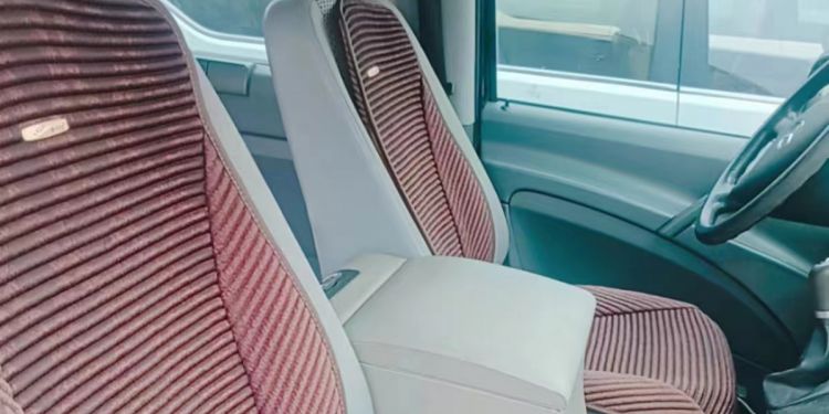 62L0，奔驰，8座内饰02