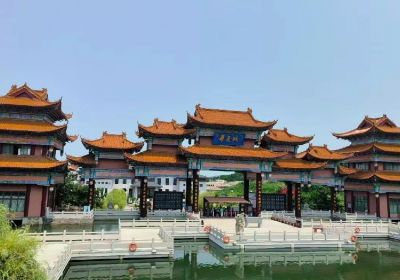 最佳出行季节揭秘：几月去威海旅游最好？济南众悦汽车助你轻松出行！