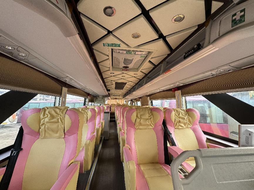 众悦汽车服务有限公司汽车内饰图